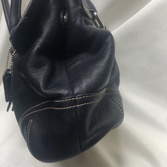 Coach Soho Hamptons flap satchel Leather bag - Picture 5 of 10